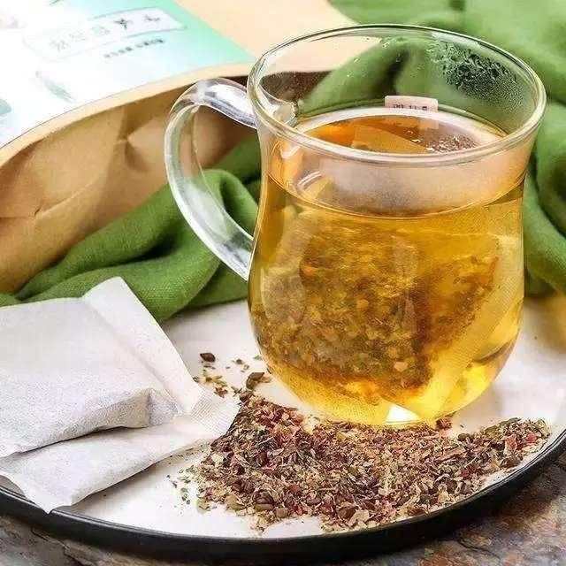 轻松|肚子鼓鼓 ,湿气太重,每天饭后吃一点,排出湿毒一身轻松