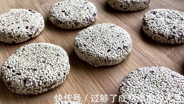 纯牛奶|我家红豆从不熬粥喝，加一碗糯米粉，简单一做，香甜软糯，特好吃