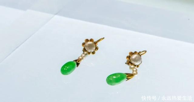 清朝的首饰比现代还时尚,鸽子蛋钻戒翡翠耳环样样有