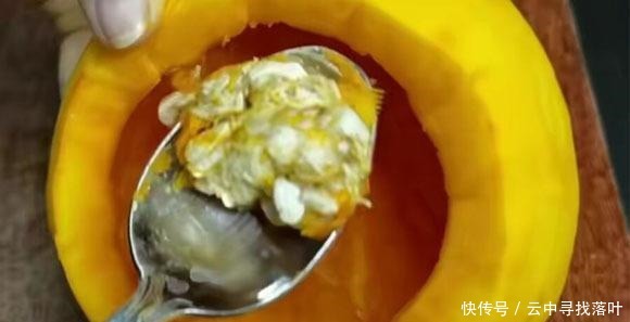 市场碰到它别错过,一次买几个,搭配这几样上锅一蒸,软绵又香甜!