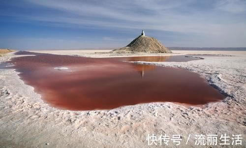 地平线|撒哈拉沙漠最大的盐湖，湖水是迷人的粉色，绵延7，000多平方公里