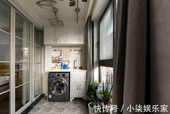 客厅|买房时，阳台在客厅还是卧室更好我家当初不在意，入住才知坑