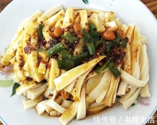 白菜|它是碱性食物，白菜萝卜一边站，皮肤光洁了，小腹不鼓了，特好吃