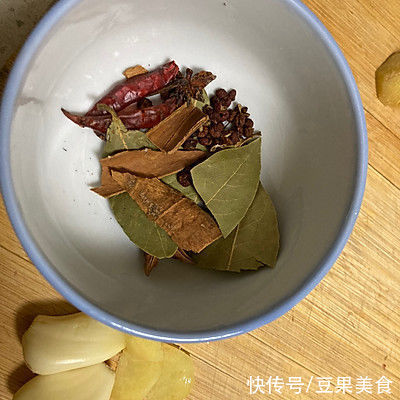 红烧大肉片|10万人都收藏的超美味红烧大肉片，拯救你的胃