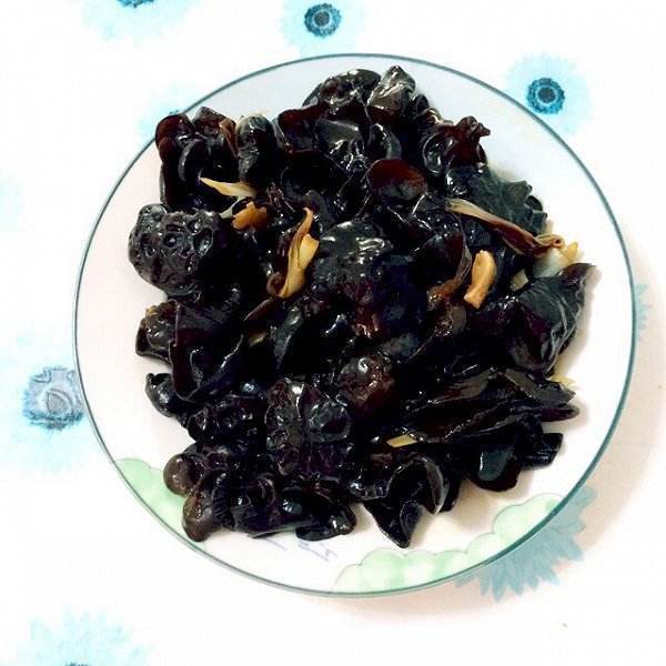 肝硬化腹水|超市常见的3种食物,坚持每天吃一些,排毒养颜、延缓衰老