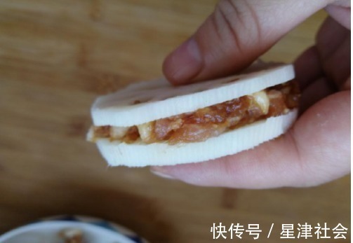 就馋这菜,这种吃法下饭不油腻,婆婆说没它吃饭不香