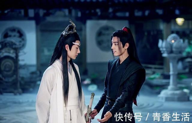 书生&聊斋志异:书生嗜酒如命,遇到爱喝酒的狐狸,狐狸助他发家致富