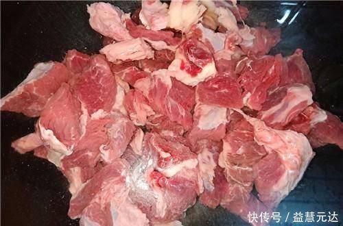 冬天进补，鱼和羊肉都不如它，暖胃驱寒，强筋健骨，就是太费米饭