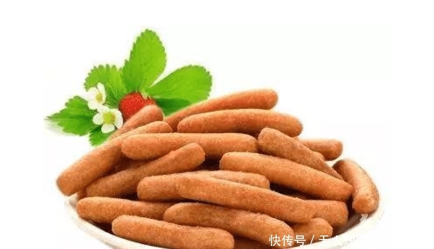 双色江米条,呈金黄茶色双色且甜香适口,诱人食欲