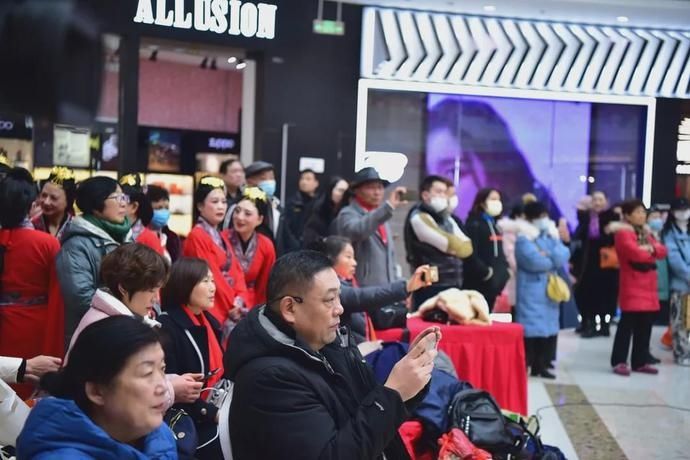  徐州市老|今天的铜山万达广场来了这么多人，只为参加这个活动……