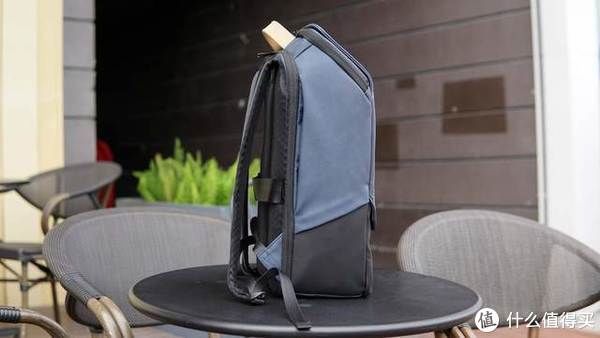 口袋|生活家 篇六十八：释放双手，追寻自由，地平线8号零感休闲双肩包