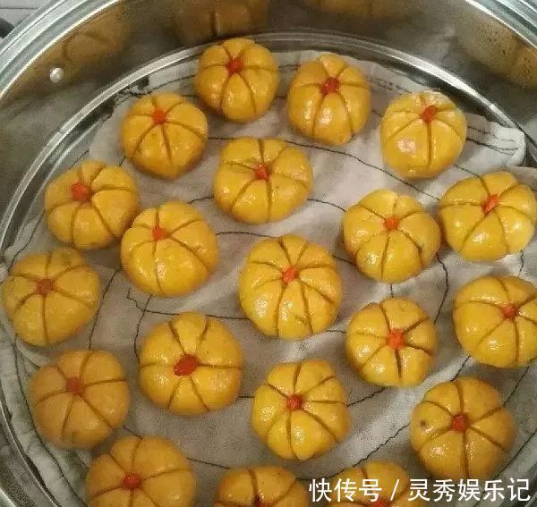 分钟|南瓜饼最简单的做法,3分钟就能学会,比外面卖的都好吃