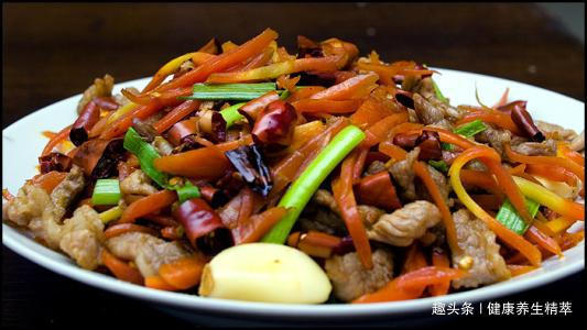 抗病|炒胡萝卜时,加上此物一起炒,常食血管通常无阻,增强抗病力