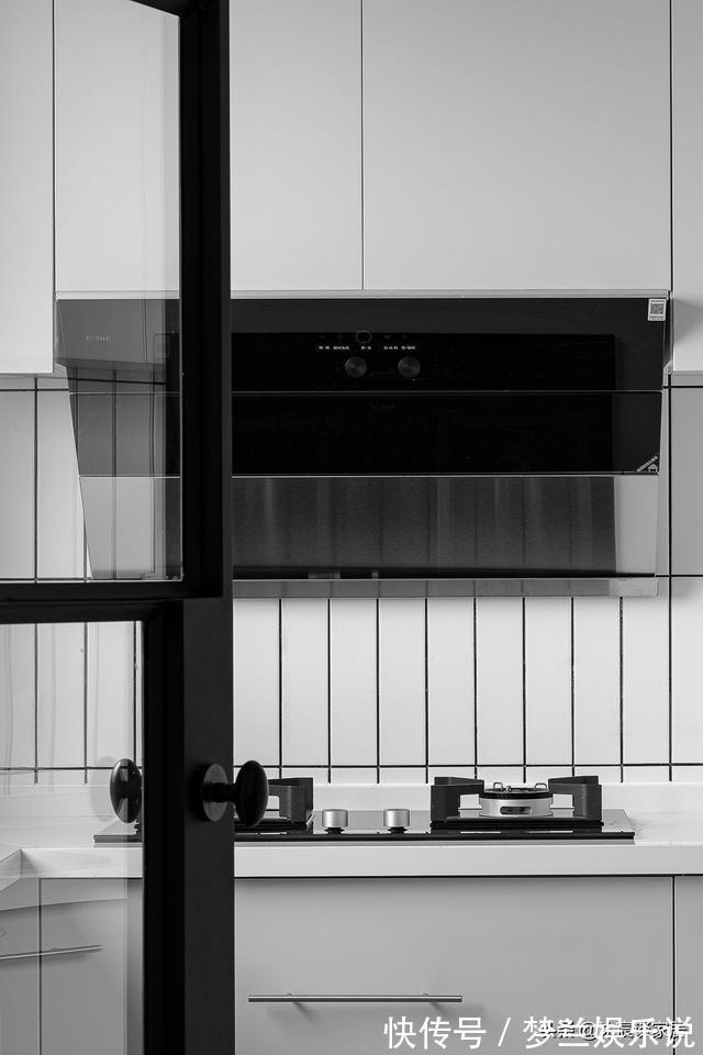 空间|一走进她家,心情都变得灿烂起来,温馨明亮的氛围让人非常喜欢