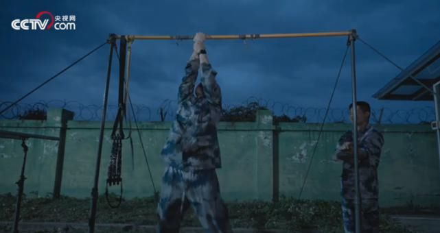 纪录片|《新兵请入列》完美收官,央视网用真实记录00后新兵