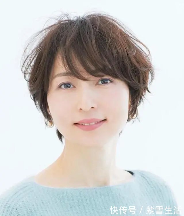 蓬松|过了50岁别烫小卷了,显老!学日本女人烫“空气卷”,时髦又减龄