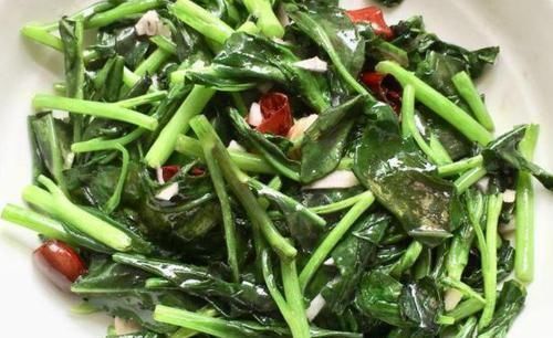 补血|被人称为“穷人的阿胶”,每天炒一盘,补血养血,脸色越来越红润