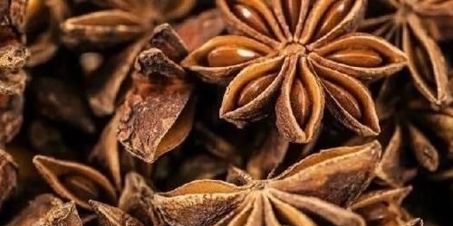 炖鸡肉时，最忌放这6种调料，要想肉香汤鲜，放对料很重要