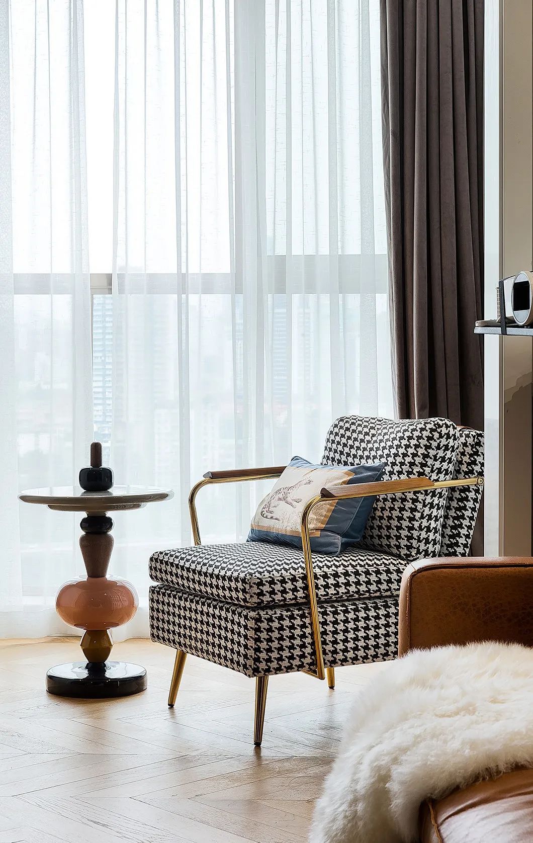 空间|50㎡现代小资范，一个人住的小房子，也能活出精致浪漫的气质