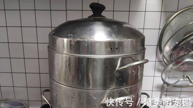 蒸包子|秋天遇到此菜别错过，蒸包子最香，营养高味道棒，再不吃就过季了