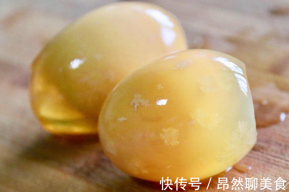 白粥|做皮蛋瘦肉粥有窍门，大厨教你一招，鲜美绵滑很浓稠，皮蛋没腥味