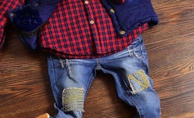 地摊|“你会给孩子买地摊上的便宜衣服吗?”家长的回答,有些出乎意料