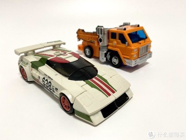 车形态|变形金刚玩具 篇三十七:这个小家伙不简单——王国鲁莽把玩分享