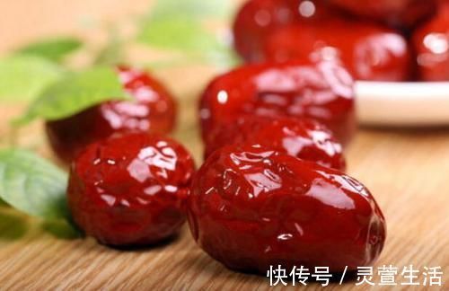 患有糖尿病|每天吃一小把红枣, 这些好处不请自来, 谁吃谁受益!