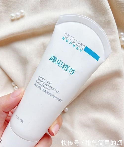 护肤界 护肤界出现新秀,力压“扛把子”SK—II,一举成为最受欢迎的护肤!