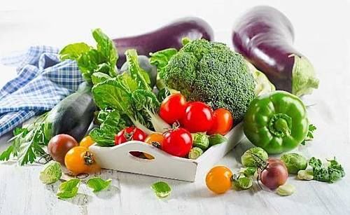 甲状腺结节的人能吃发物吗？尽量少碰3种食物，或许缓解结节生长