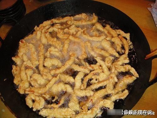 油炸|40年大厨: 炸酥肉不能少了“它”! 否则放一会就回软, 不酥脆