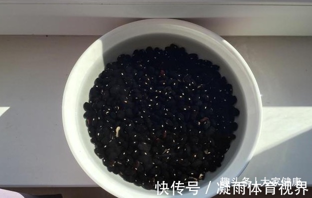 脸色|一个气血双补的食疗方！每周3次，脸色红润气色足，人过50一枝花