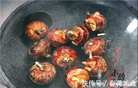 外皮|马蹄去皮原来这么简单,菜贩子教我一招,10秒钟一个,干净不浪费