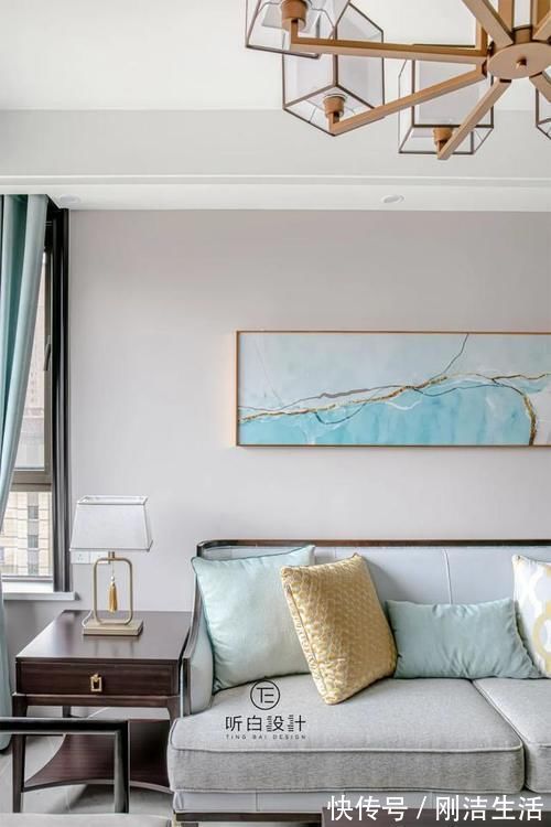 中式|为了孝敬父母,他买下140㎡新家,全屋中式风,入户后太美了!