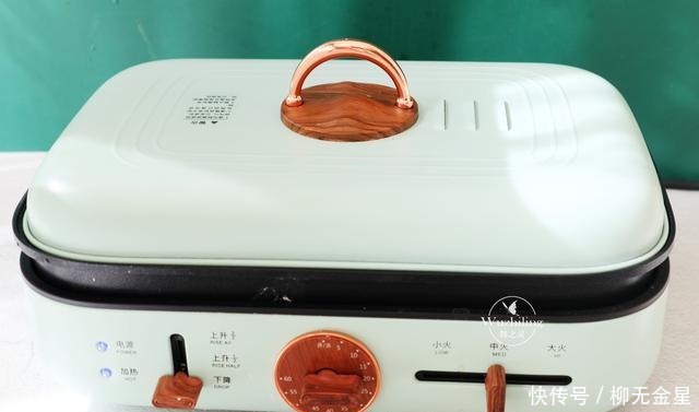 迷上|最近孩子迷上这早餐,10分钟出一锅,两口吃一个真过瘾太好吃了