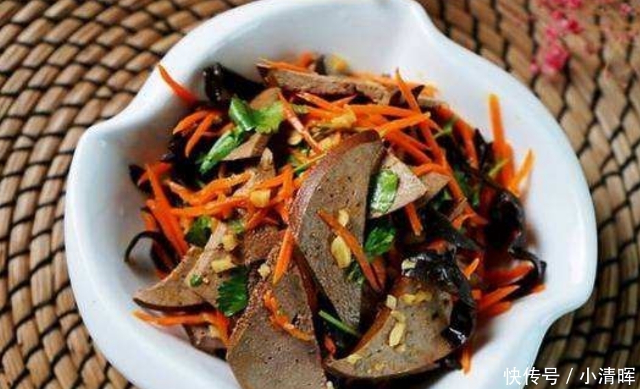 一道下酒菜,女性也要经常吃,面色红润,一斤吃三顿,超实惠!