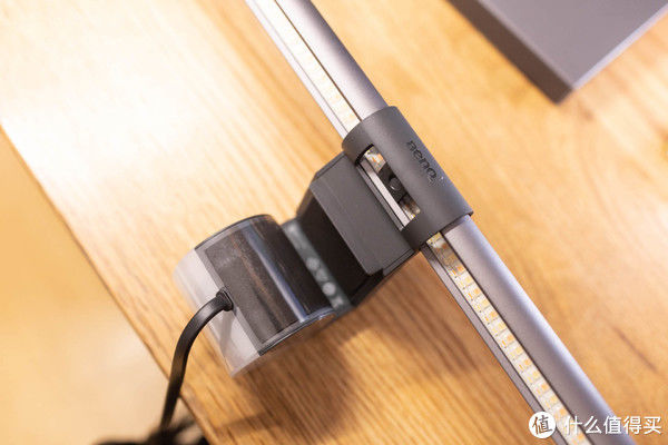 桌面空间|拒绝呆板，我也谈一谈，如何打造灵活多变又舒适安逸的桌面空间