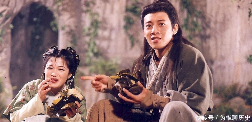 辟邪剑谱|林平之祖传100年剑谱令狐冲当废材,与岳灵珊关系亲密,能不恨吗