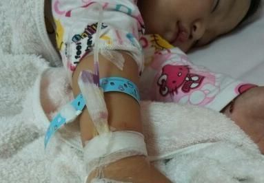 宝爸|宝爸临危受命,给一岁儿子喂药,却错把4毫升听成40毫升