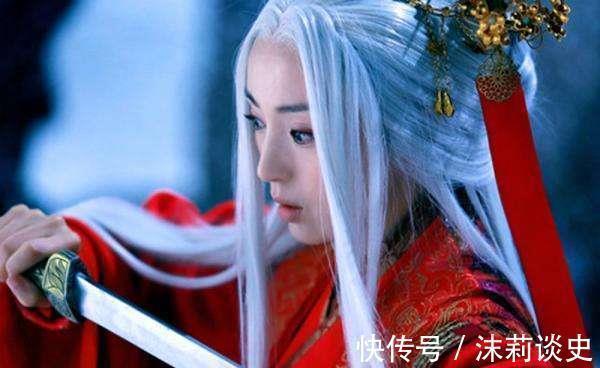 林朝英#射雕英雄传里有一高手,曾打伤林朝英令其早逝,不屑参加华山论剑