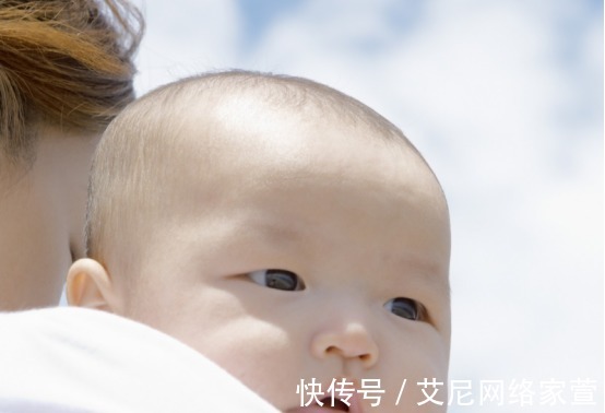 宝宝们|小宝宝喝完奶之后,为什么会吐出来呢?其实原因很简单