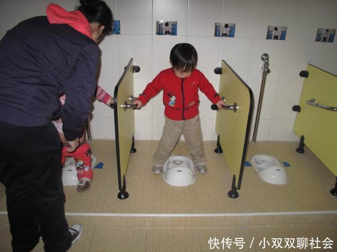 老师|4岁儿子穿湿裤子回家，妈妈怒骂老师不负责，却在家长群里被回怼