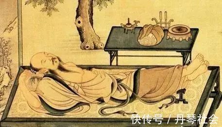 胃脏|想要长寿,谨记不睡三觉,做好三慢,少碰三事,你会更健康