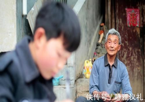 家庭|对于生女儿,没有儿子的家庭,这是“断后”了吗?网友的话扎心了