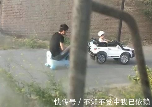 奶爸|“大顽童奶爸”被娃带着玩走红,宝宝:现在的大人可真难带