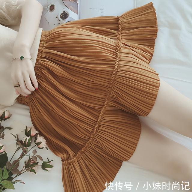 镂空|半身裙这么穿,时尚又漂亮