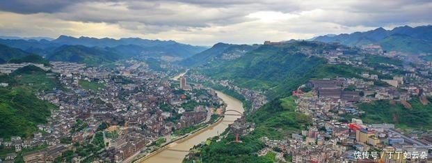 大秘密，茅台镇还有能超过飞天茅台的酱香酒