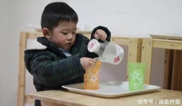 烫伤处|4岁娃被开水烫伤,宝妈“两个果断”救了娃,医生称赞没少读书!