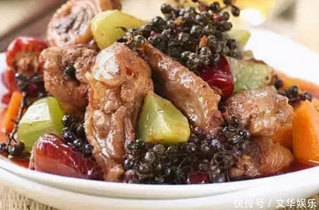 女性不想变黄脸婆,多吃三种美食,排毒护肤,美容抗衰,好处多