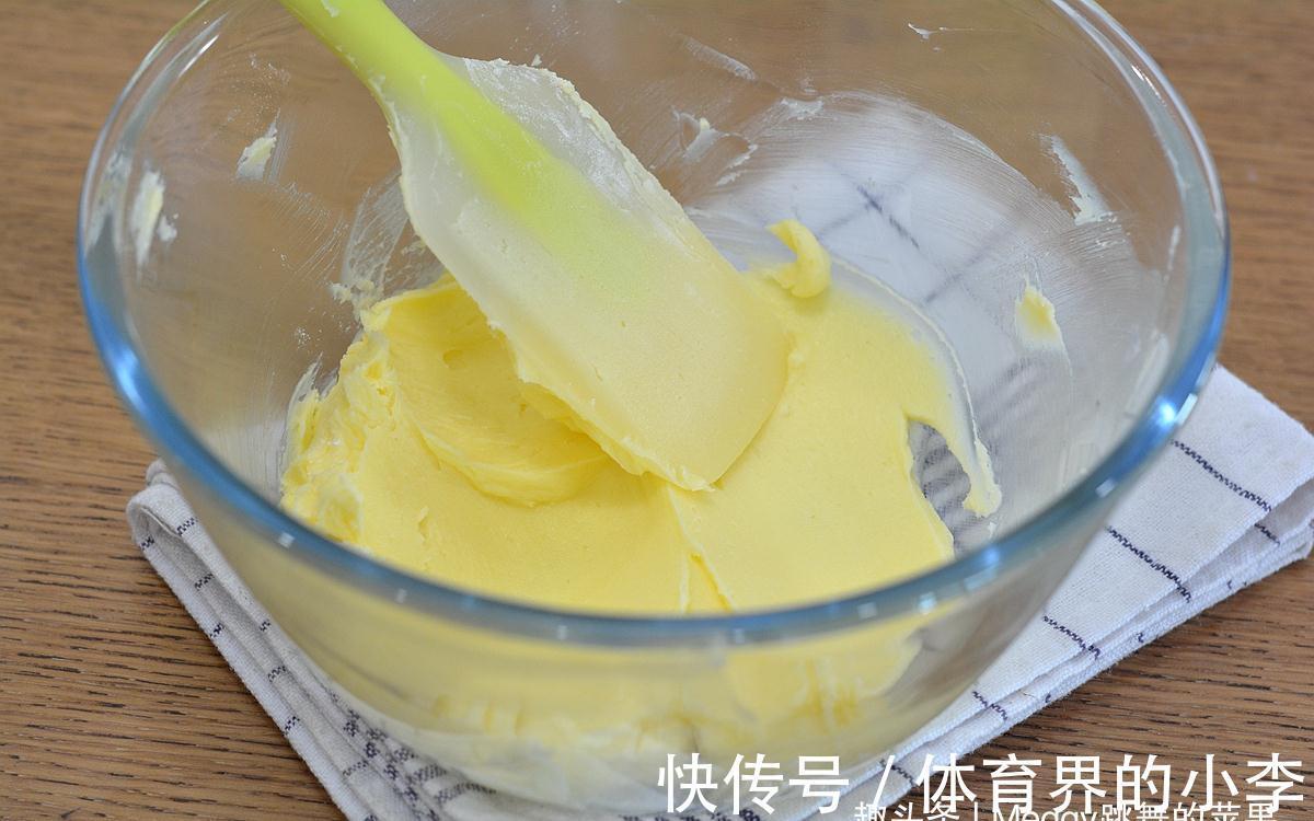 用不完淡奶油别扔，烤一盘曲奇真酥香，自食或送人都太棒了